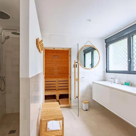 6 Ch. Avec Sauna, Jardin Et Parking Pres Du Bassin D'arcachon - Fr-1-736-51 *