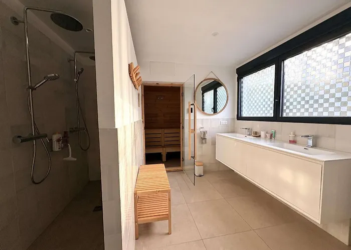 6 Ch. Avec Sauna, Jardin Et Parking Près Du Bassin D'arcachon - Fr-1-736-51 Villa Lège-Cap-Ferret